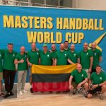 Varėnos „Šmarškų“ vyrų veteranų komanda tapo pasaulio čempionais Masters Handball World Cup